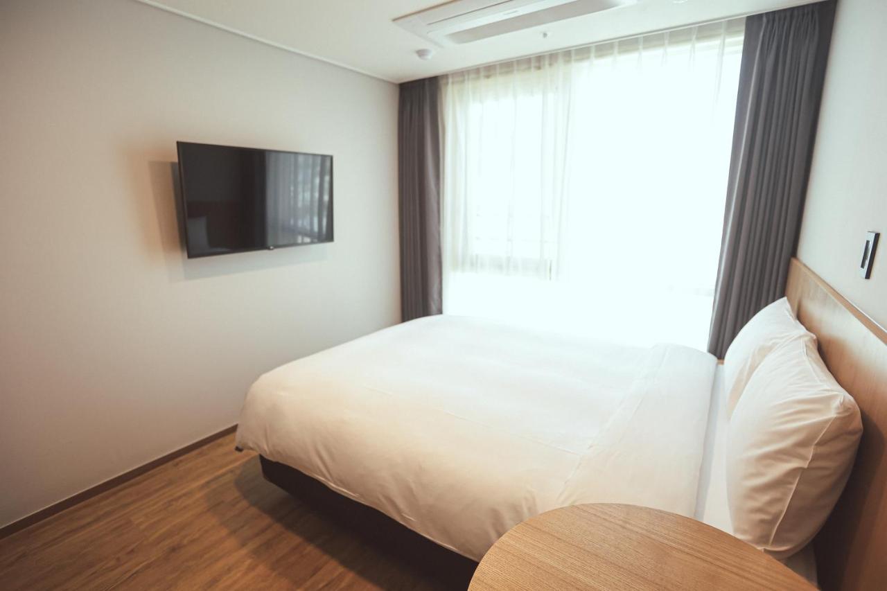Hotel Kenny Yeosu Exterior photo