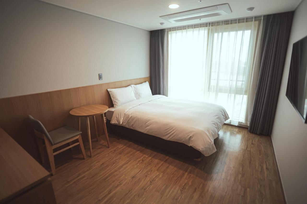 Hotel Kenny Yeosu Exterior photo